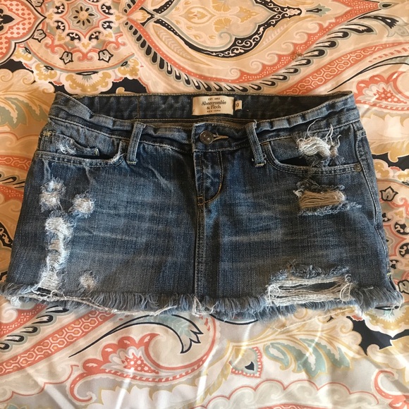Abercrombie & Fitch Dresses & Skirts - Abercrombie & Fitch jean skirt